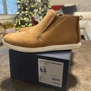 NEW Olukai Women's Hawai'iloa Manu Hope